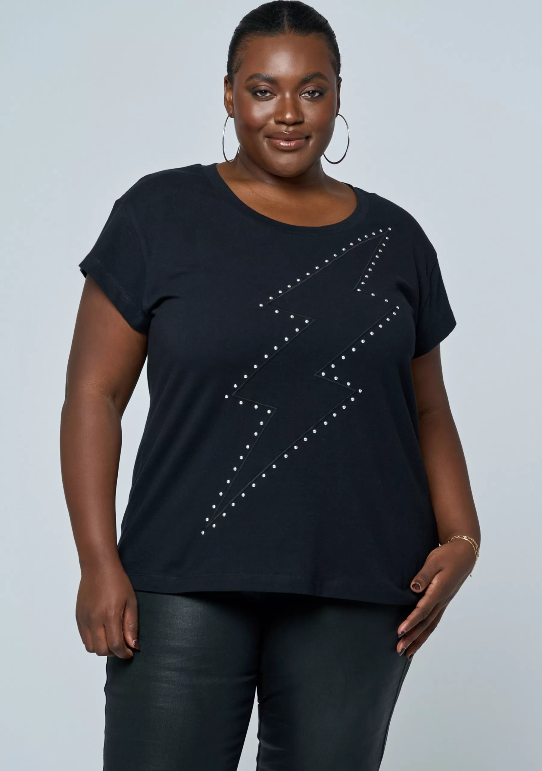 Curve Project T-Shirts>Chaos On The Stage Tee