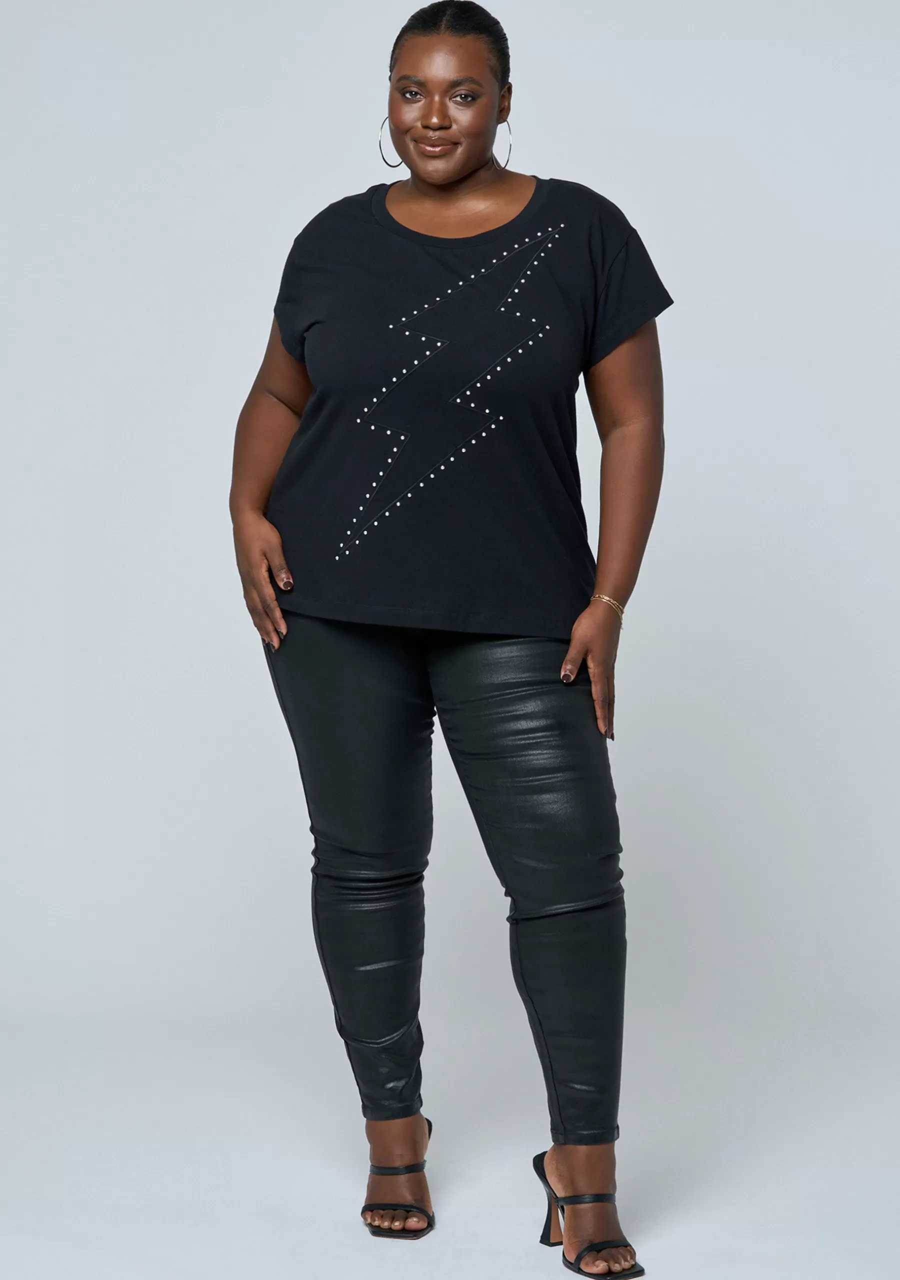 Curve Project T-Shirts>Chaos On The Stage Tee