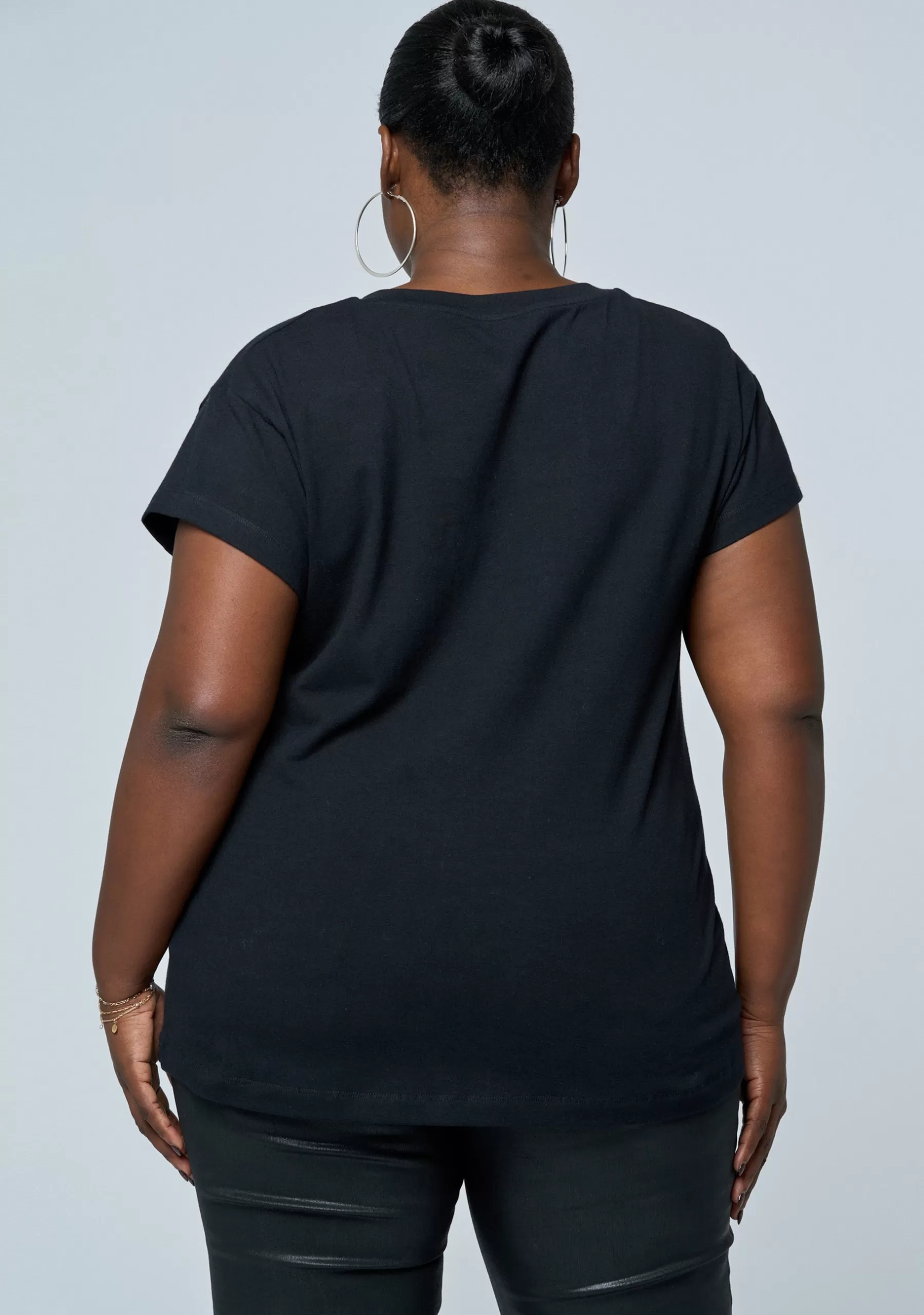 Curve Project T-Shirts>Chaos On The Stage Tee