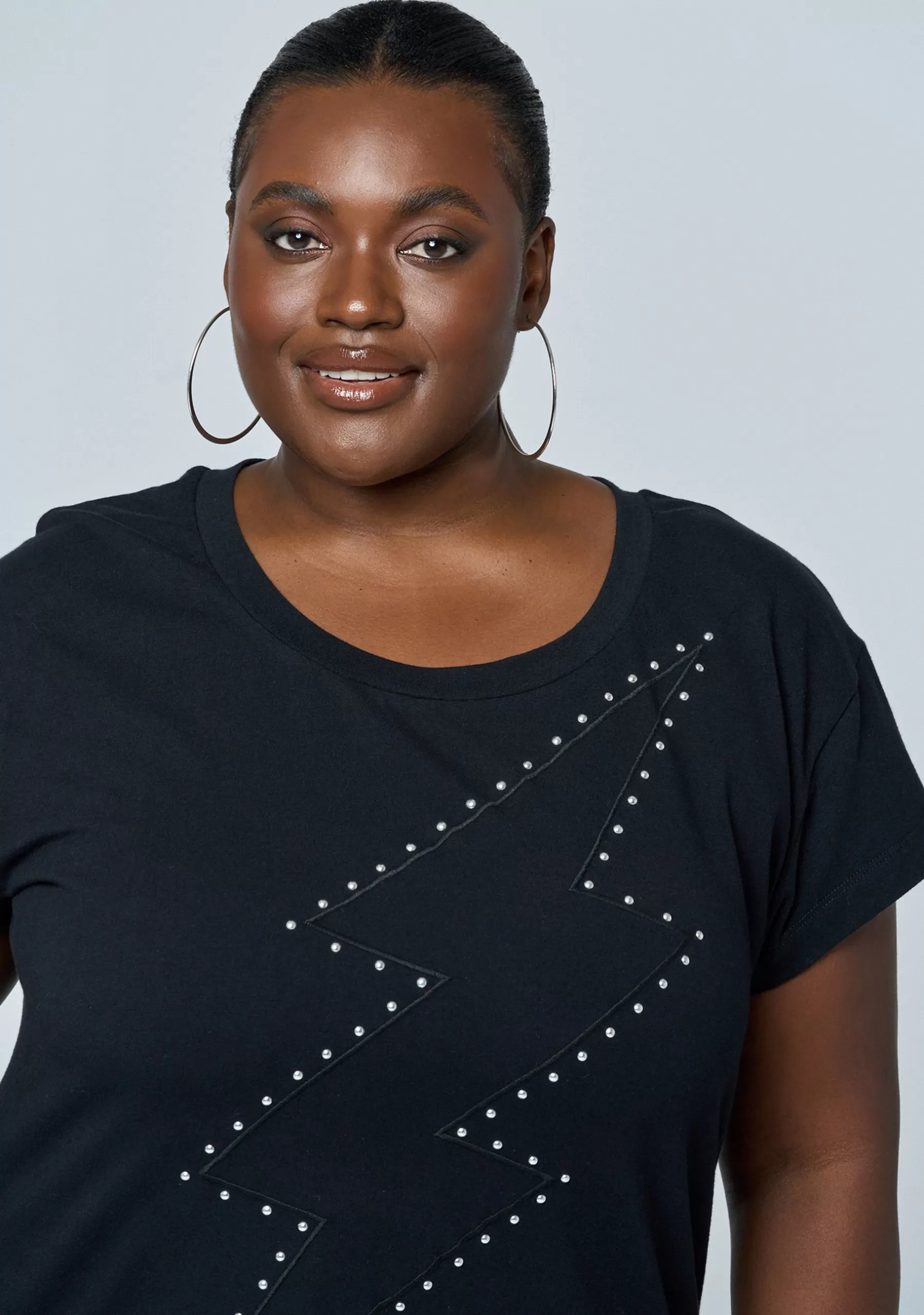 Curve Project T-Shirts>Chaos On The Stage Tee