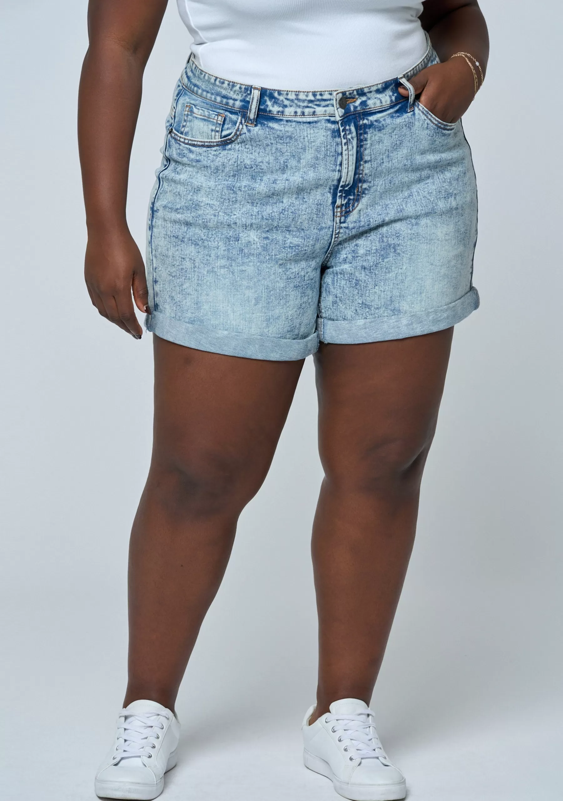 Curve Project Denim | Shorts>Molly Boyfriend Short